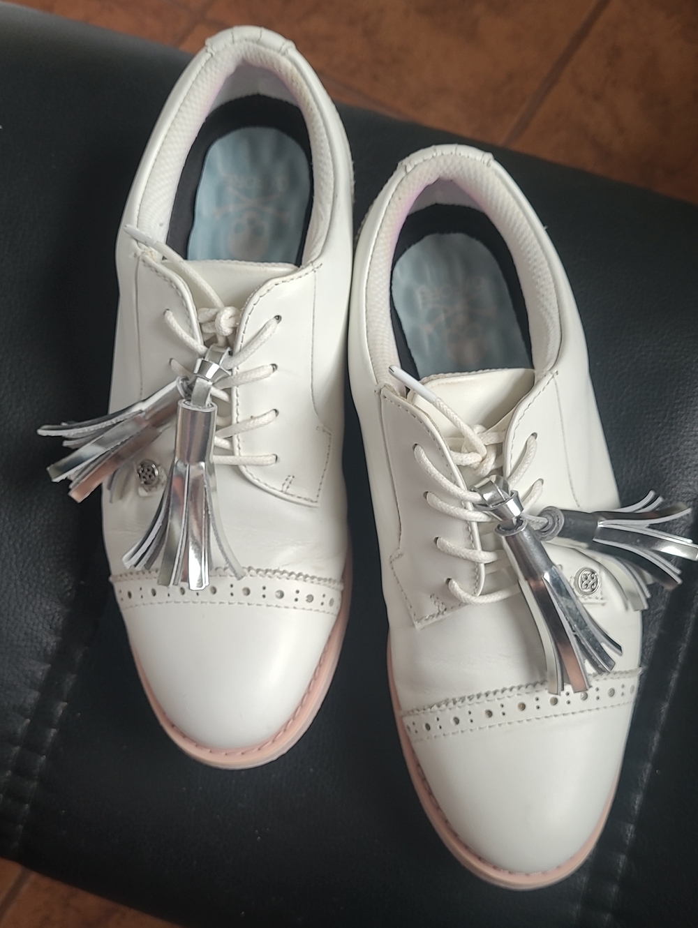 White Leather Lace-Up Oxfords Golf Tassel Sneakers. Sz. 8